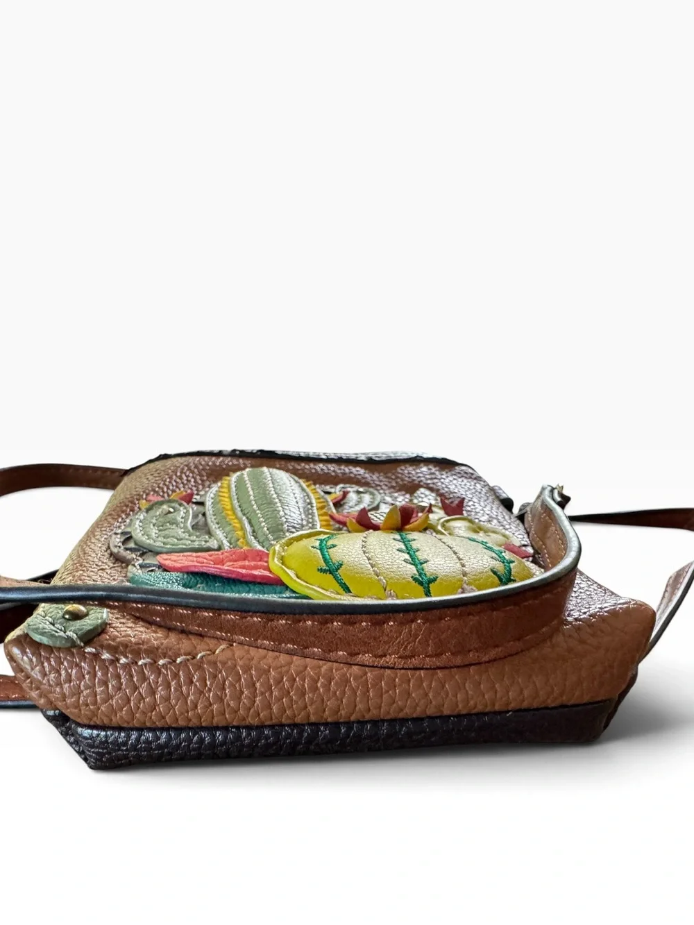 Chala Cactus Cellphone Crossbody Bag Brown Vegan Leather Smartphone Purse